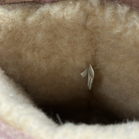 Glittery Pink Bearpaw Boots - Picture 7 of 9